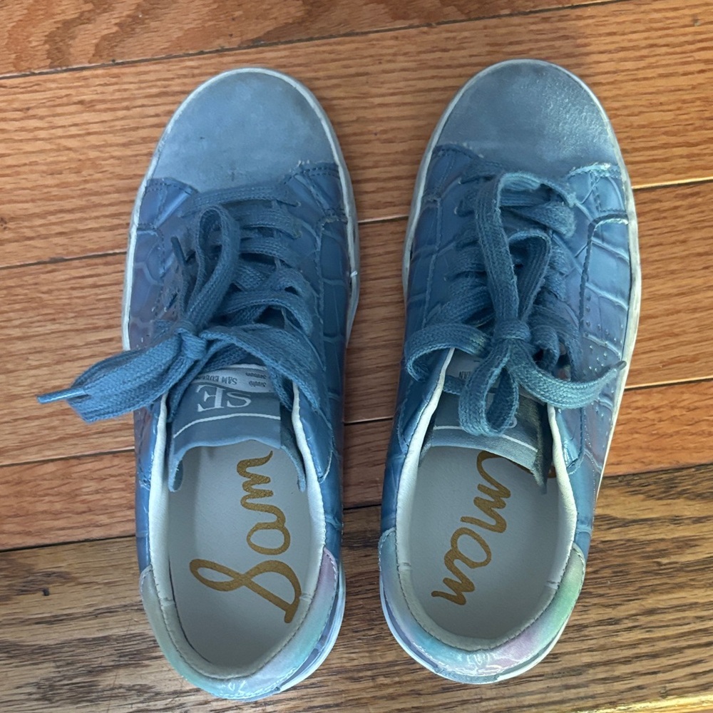 Sam Edelman Blue Lace-Up Kid’s Sneakers